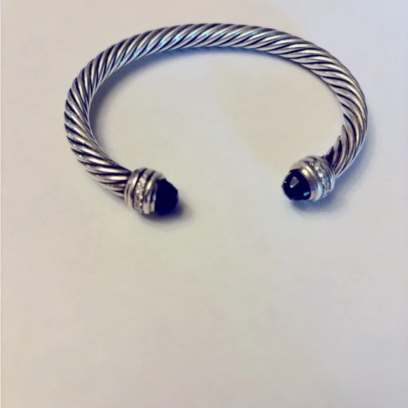 David Yurman Classic Cable Bracelet with Black Onyx and diamond accents - Picture 10 of 12